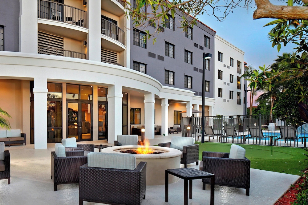 Courtyard By Marriott Stuart - photo 29