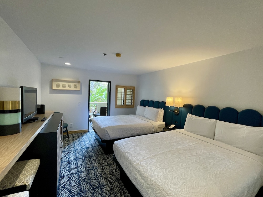 Catalina Canyon Inn - photo 3