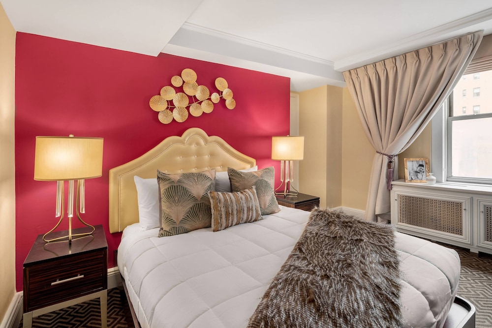 The Lexington Hotel Autograph Collection - photo 19