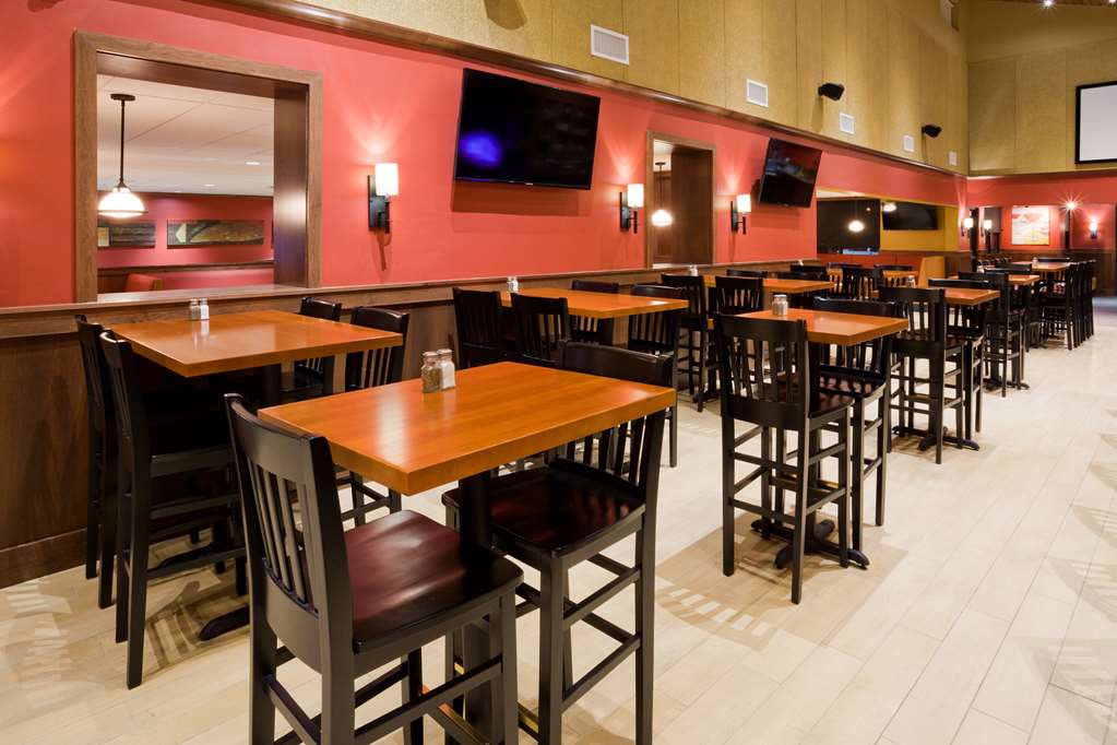 Best Western Plus Willmar - photo 36