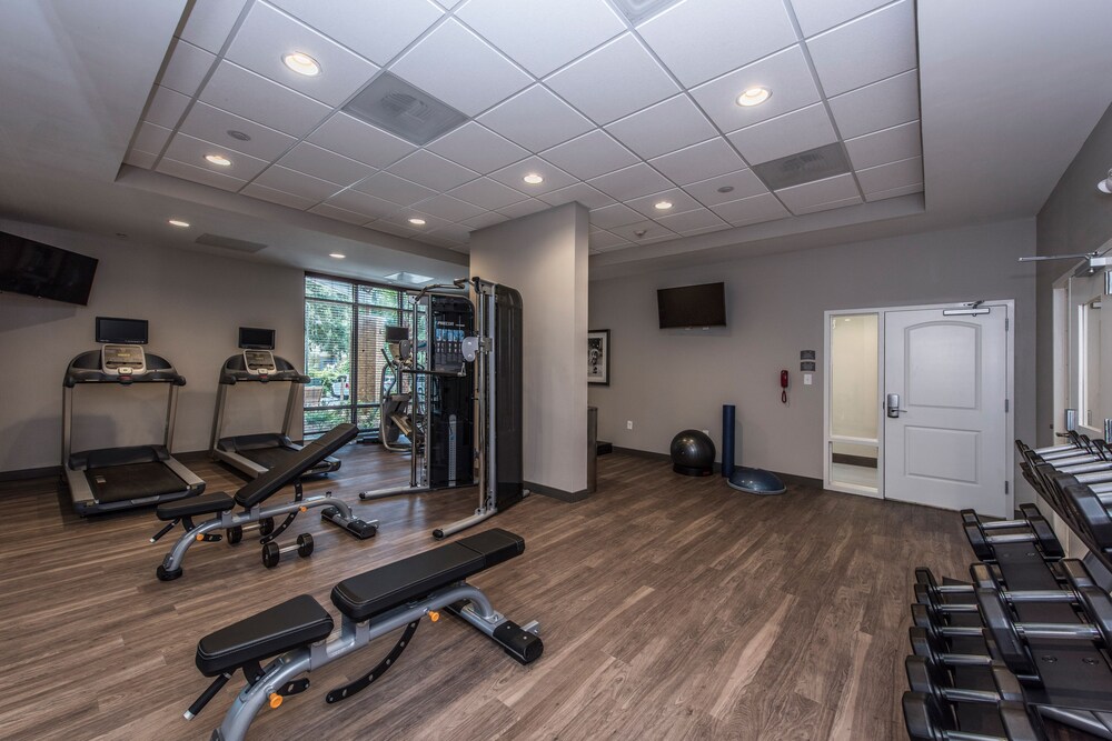 Staybridge Suites Charleston Mount Pleasant by IHG - photo 32
