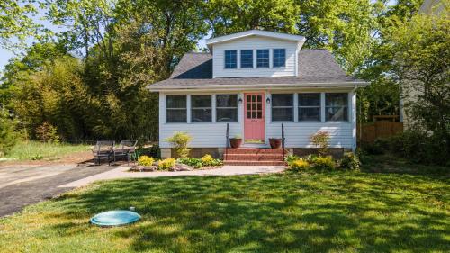 Grandma's Summer House Beverly Beach — 4-Star Luxury Hotel in Edgewater, United States