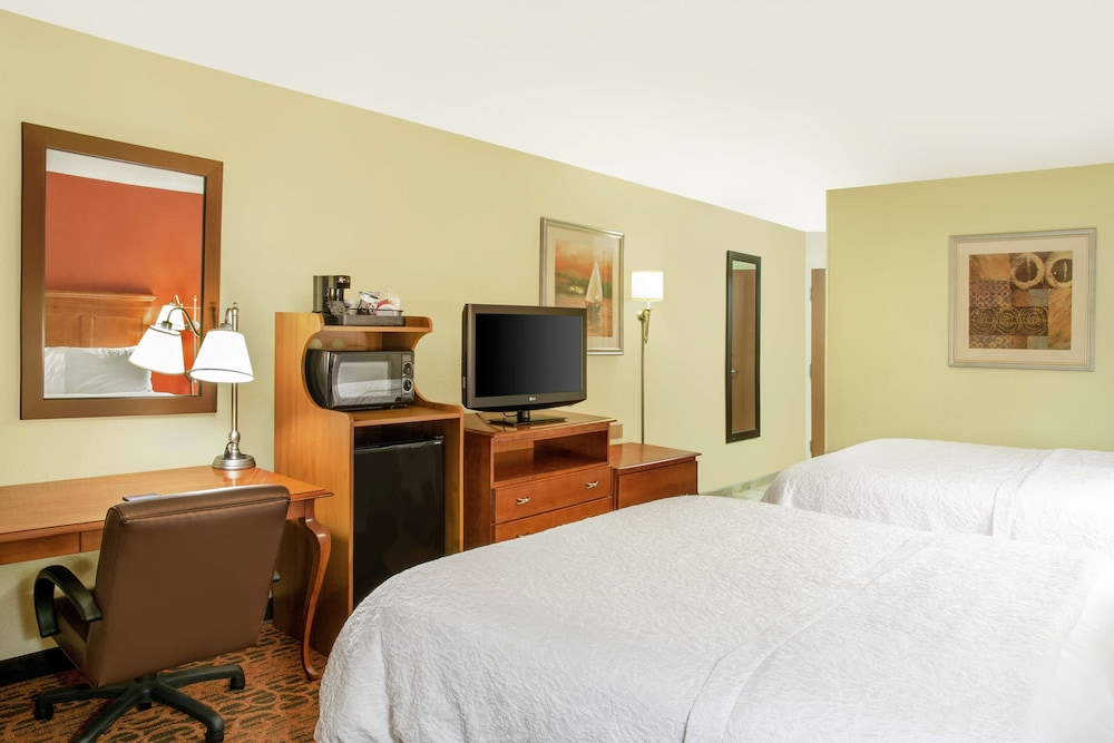 Hampton Inn by Hilton Merrillville - photo 9