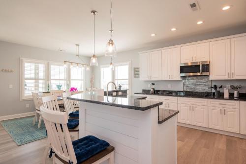 Ocean Wind by Oak Island Accommodations - photo 38