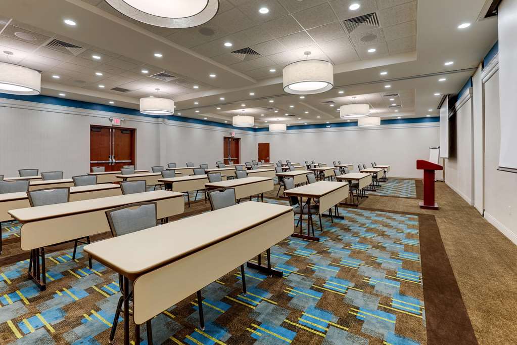 Drury Inn & Suites Phoenix Chandler Fashion Center - photo 56