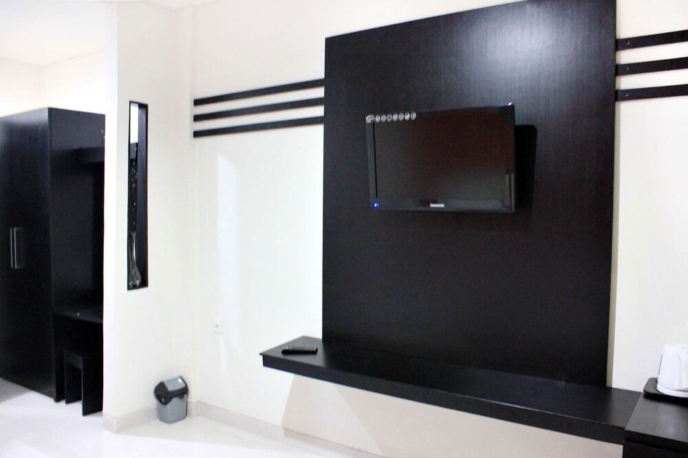 Budhi Hotel — Kuta — photo 3