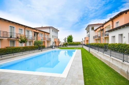 Aurora Home — 4-Star Luxury Hotel in Sirmione, Italy