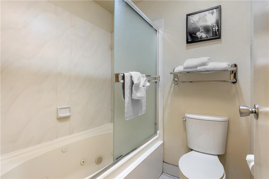 Best Western Plus Inn of Hayward - photo 25