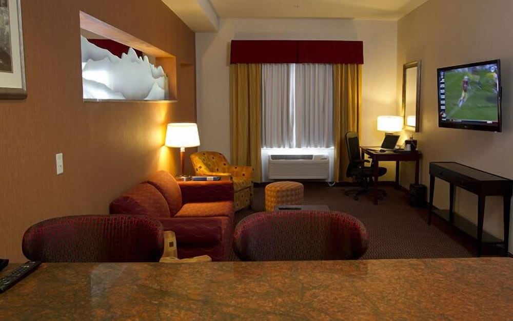 Wind River Hotel and Casino - photo 13