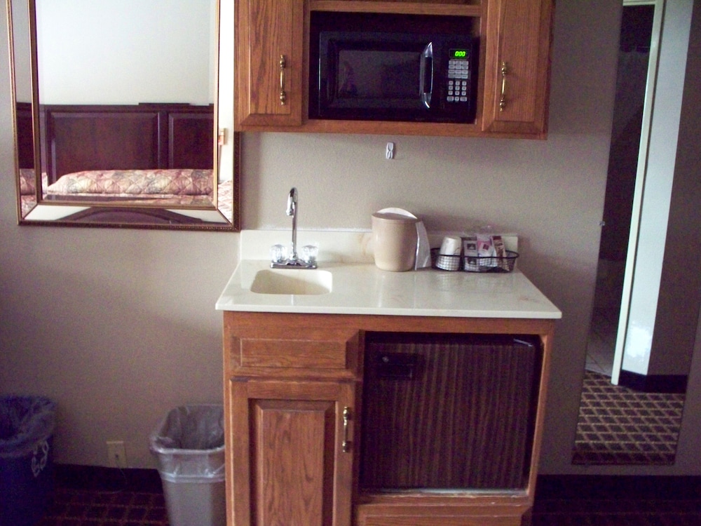 Country Inn Deerwood - photo 30