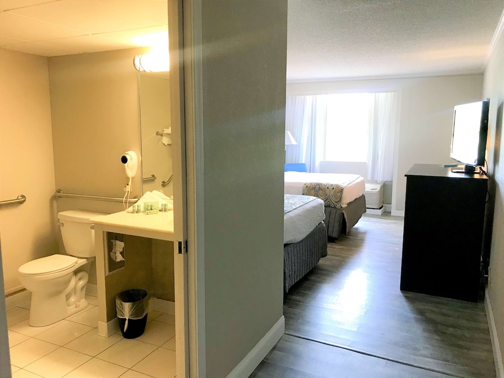 SureStay Plus Hotel by Best Western Lehigh Valley - photo 7