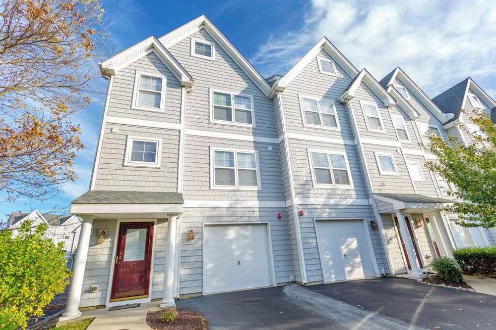 Canal Landing Court 48 in Rehoboth Beach, United States