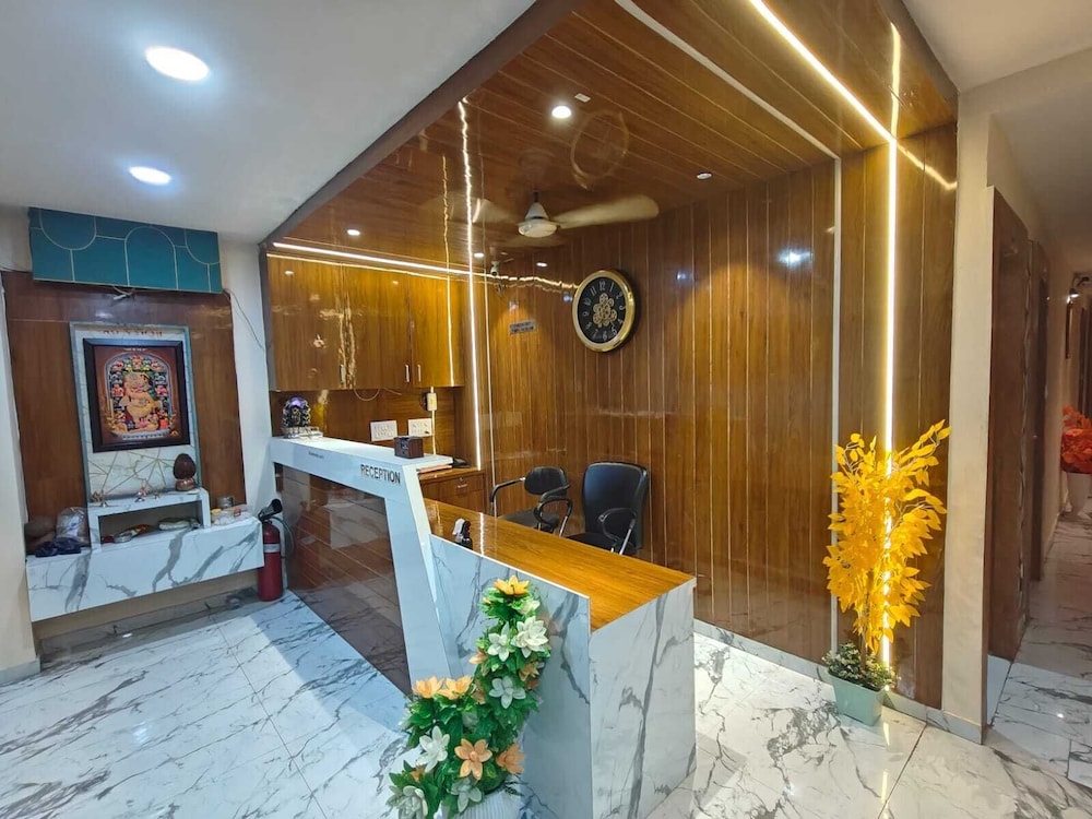 Hotel Royal King in Ahmedabad, India