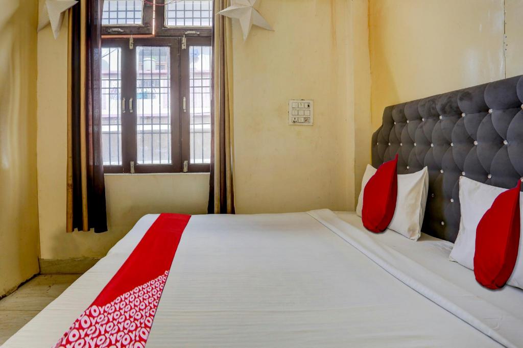 Oyo 90856 Hotel Mannat — Aligarh — photo 2