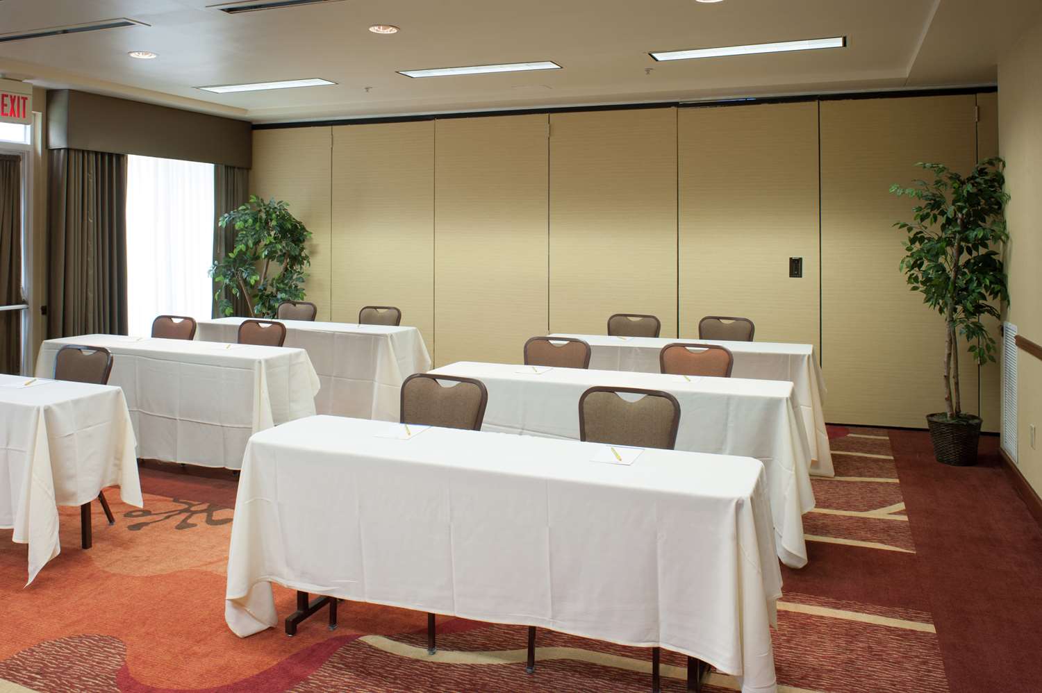 Hilton Garden Inn Tulsa Airport - photo 38