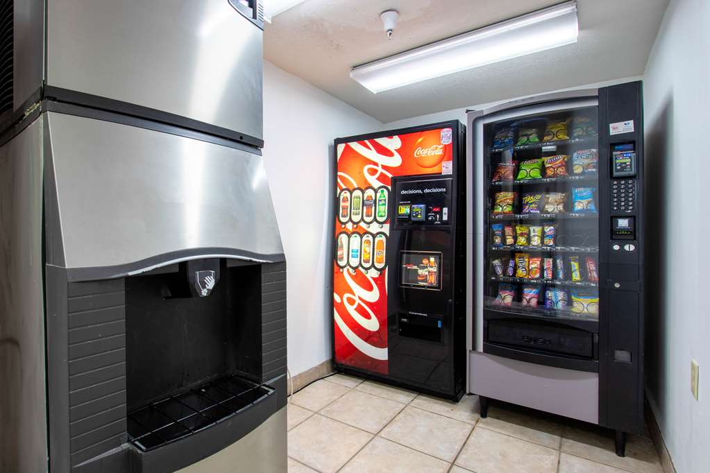 Motel 6 El Paso TX Southeast - photo 30