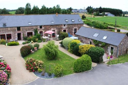 Les Gites Du Buisson — Frehel