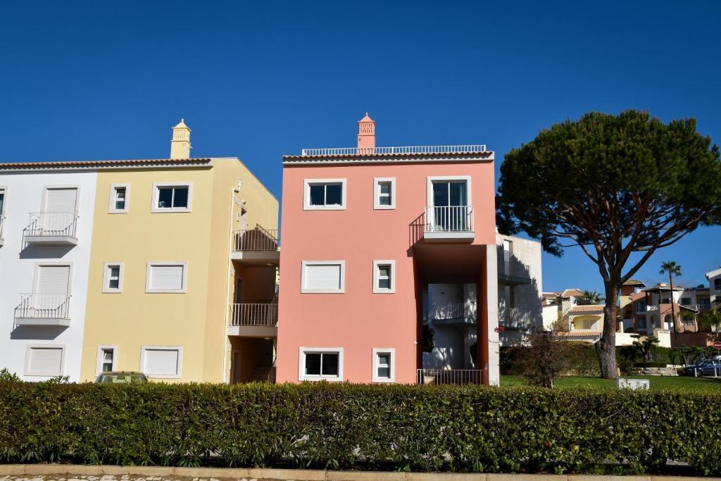 Old Village Prestige 101 — 4-Star Luxury Hotel in Vilamoura, Portugal