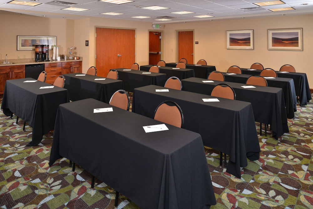 Hampton Inn Rock Springs - photo 68