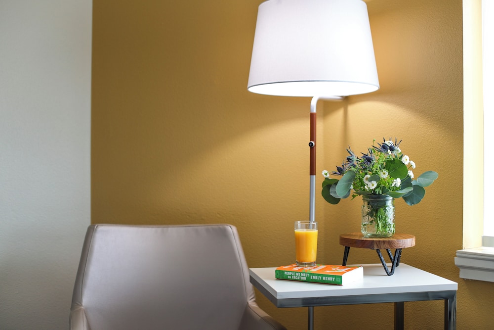 Holiday Inn Redding by IHG - photo 22