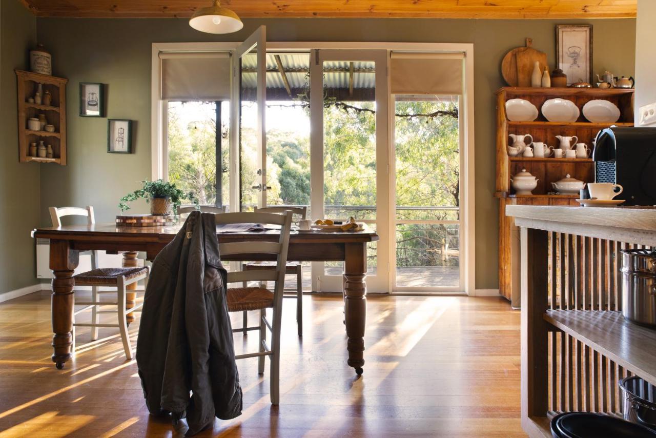Kookaburra Ridge — carbon neutral stay, Daylesford