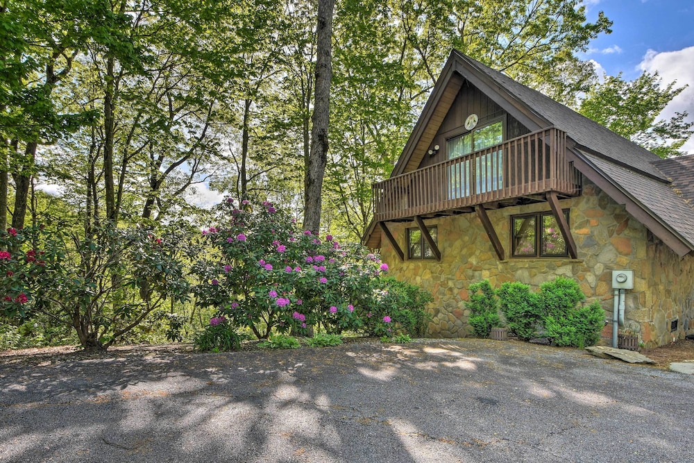 Sky Valley Home w Stunning Views 1 Mi to Resort - photo 14