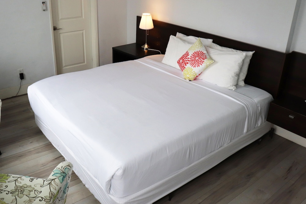 Hometel Suites Los Angeles - photo 12