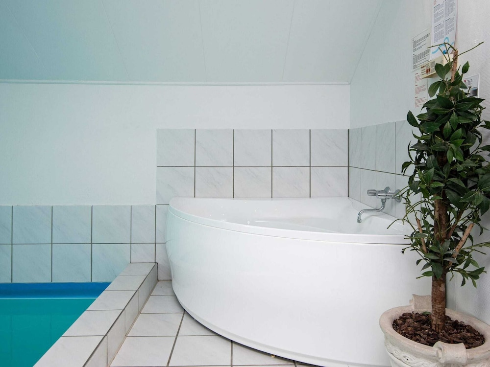 Luxury Retreat with Pool By Traum Ferienwohnungen — Horsens — photo 4