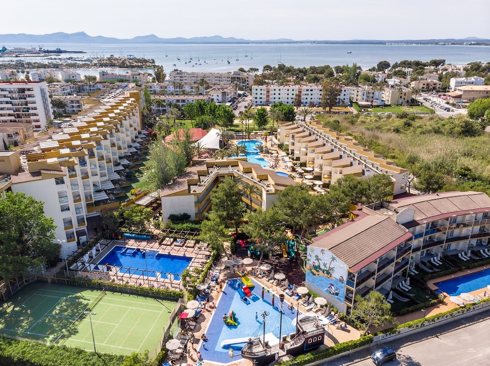 Zafiro Tropic — 4-Star Luxury Hotel in Port D'alcudia, Spain