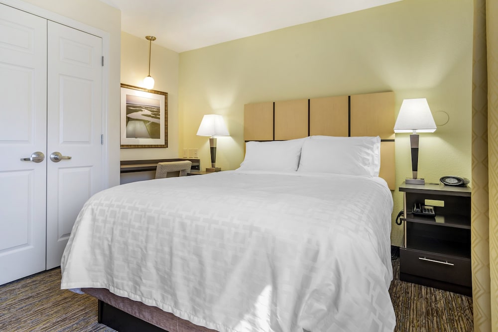 Candlewood Suites Alabaster by IHG - photo 11