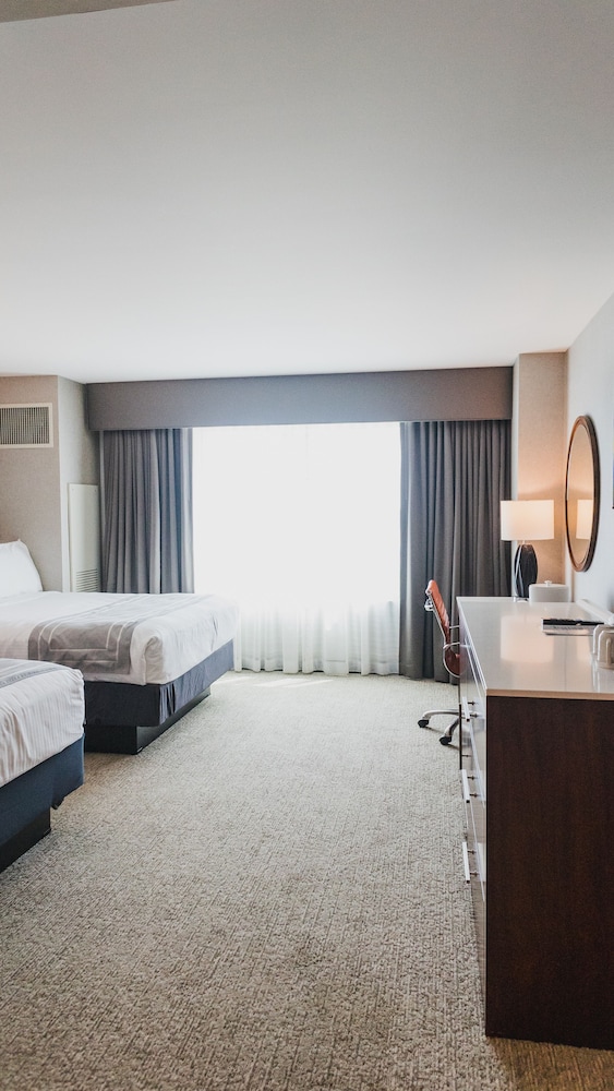 Delta Downs Racetrack Casino Hotel - photo 18