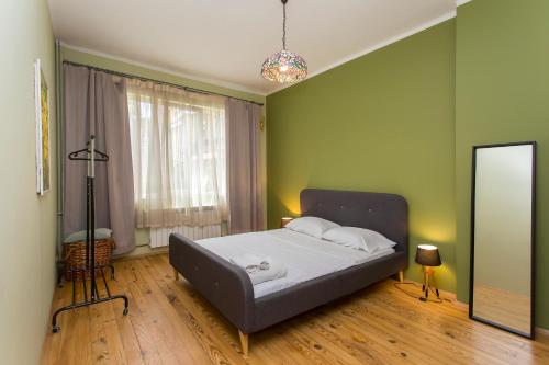 Colorful 2BDR Apartment in the City Center — 4-Star Luxury Hotel in Sofia, Bulgaria