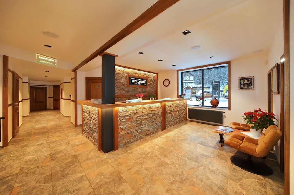Hotel Central 1920 — Spindleruv Mlyn — photo 2