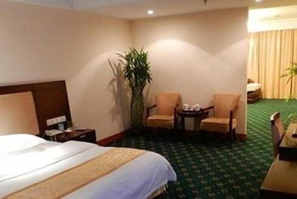 Kunshan Huadong International Business Hotel in Kunshan, People's Republic of China