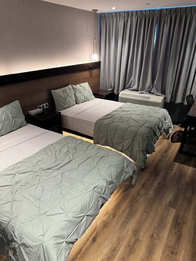 Hotel Mirage Brooklyn - photo 6