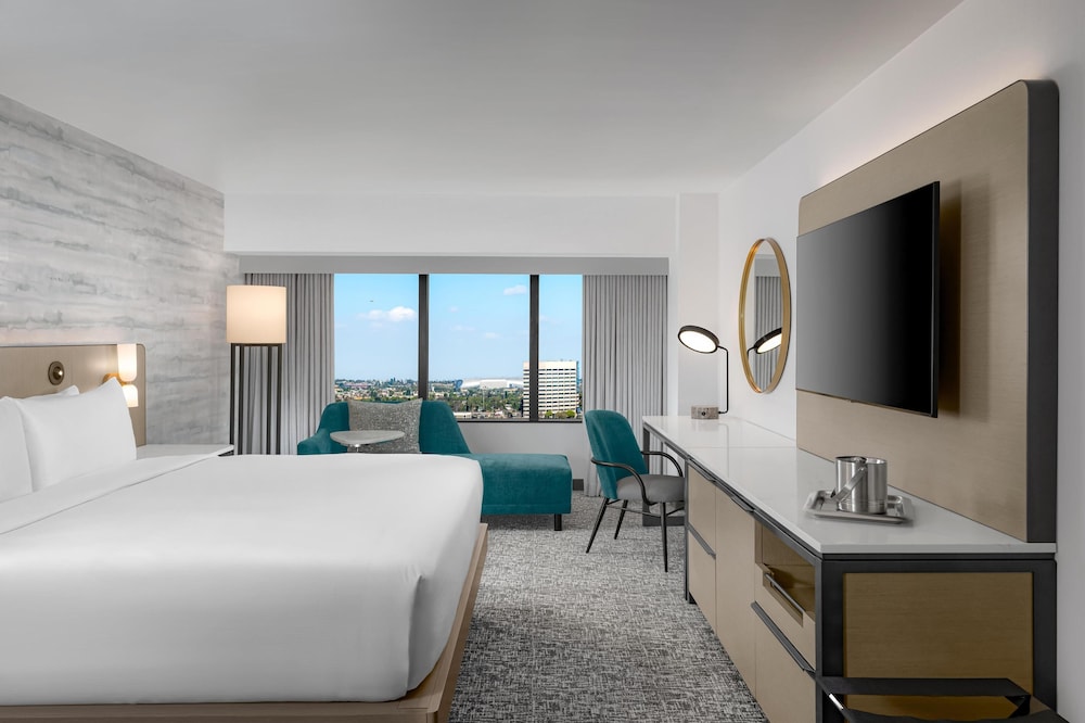 Hilton Los Angeles Airport - photo 27