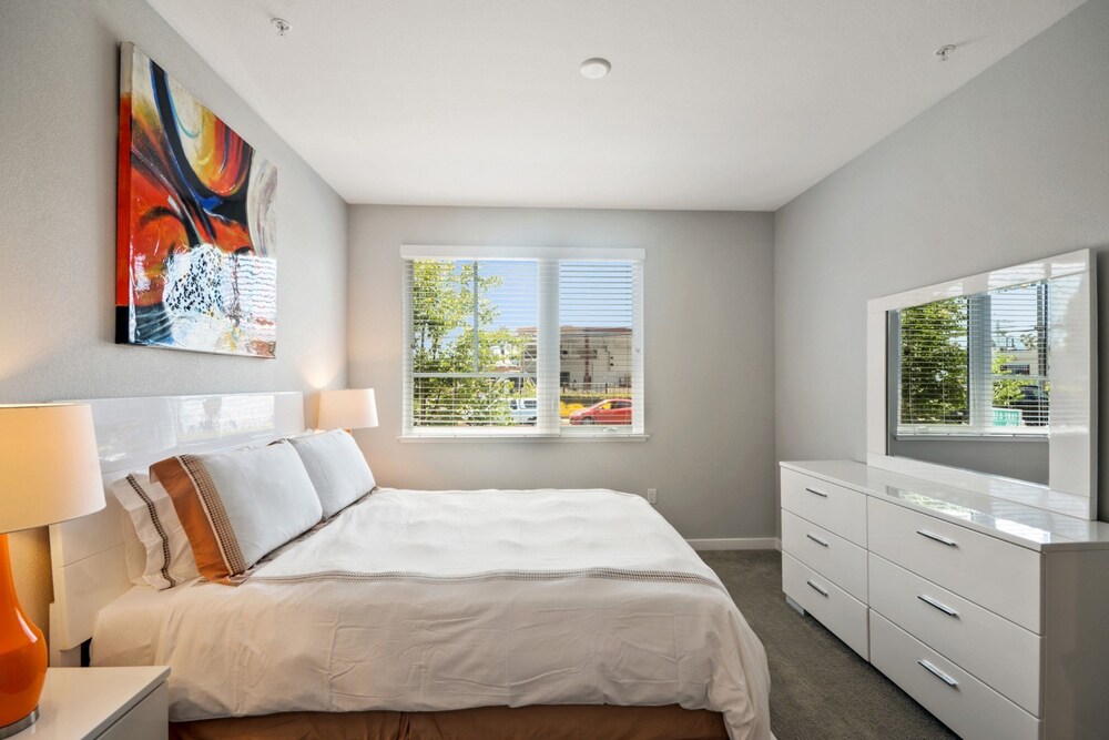 Global Luxury Suites in Cupertino - photo 3