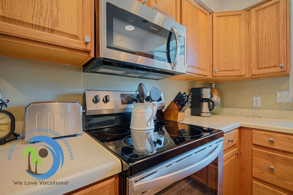Windy Hill Villa 1 Beach Barnacle — 4-Star Luxury Hotel in North Myrtle Beach, United States