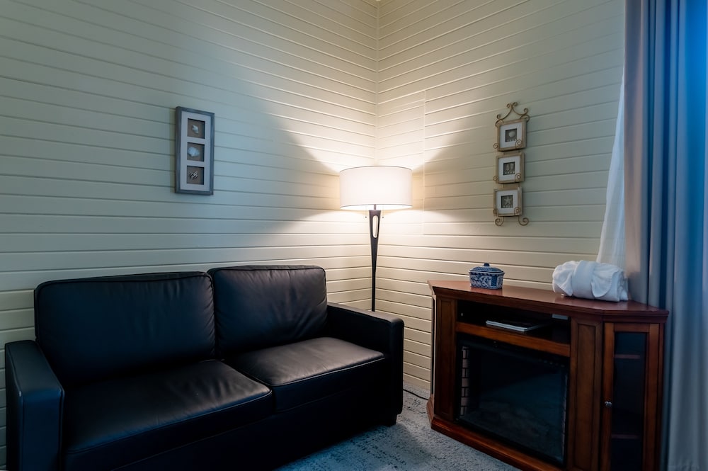 Gilbert Inn Seaside - photo 47