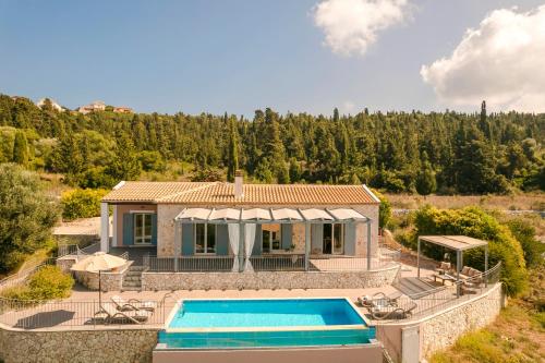 Aelia Villa — 4-Star Luxury Hotel in Kefalonia, Greece