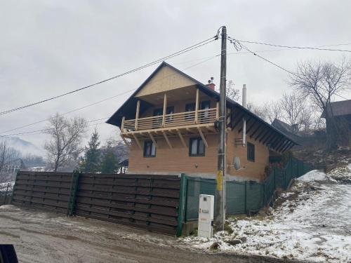 Salt Key House L 17710679 — Praid