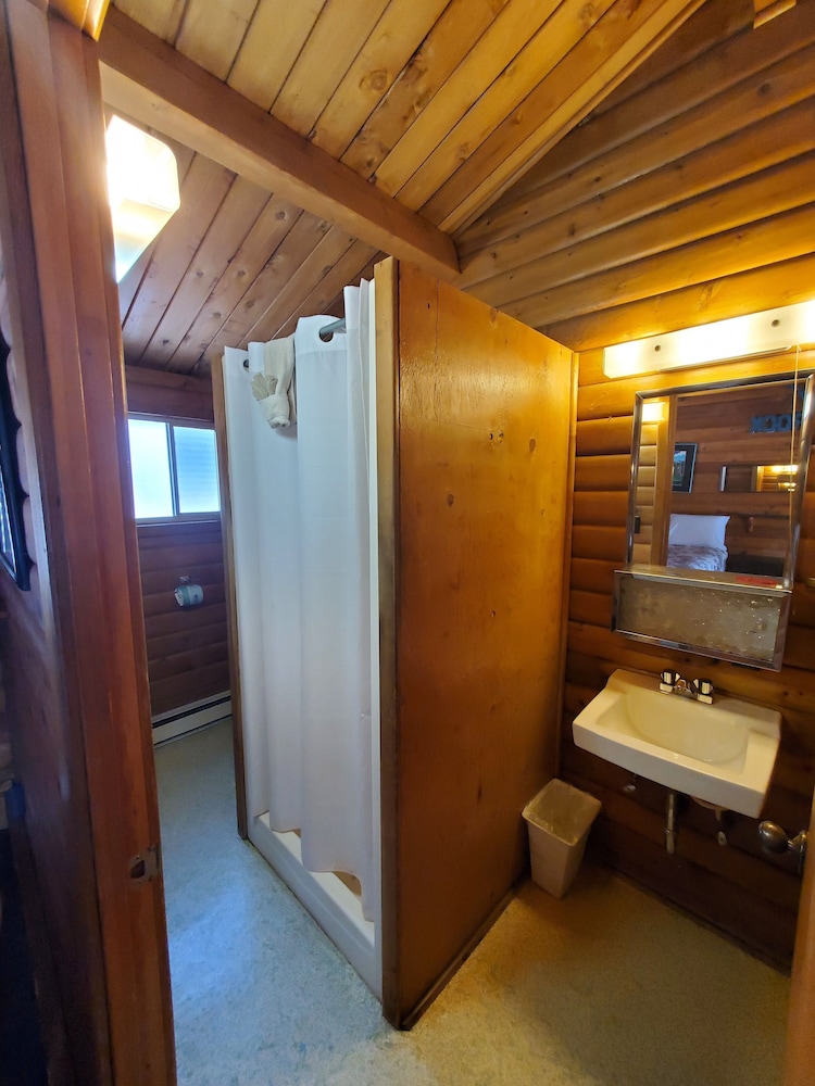 Virginian Resort - photo 32