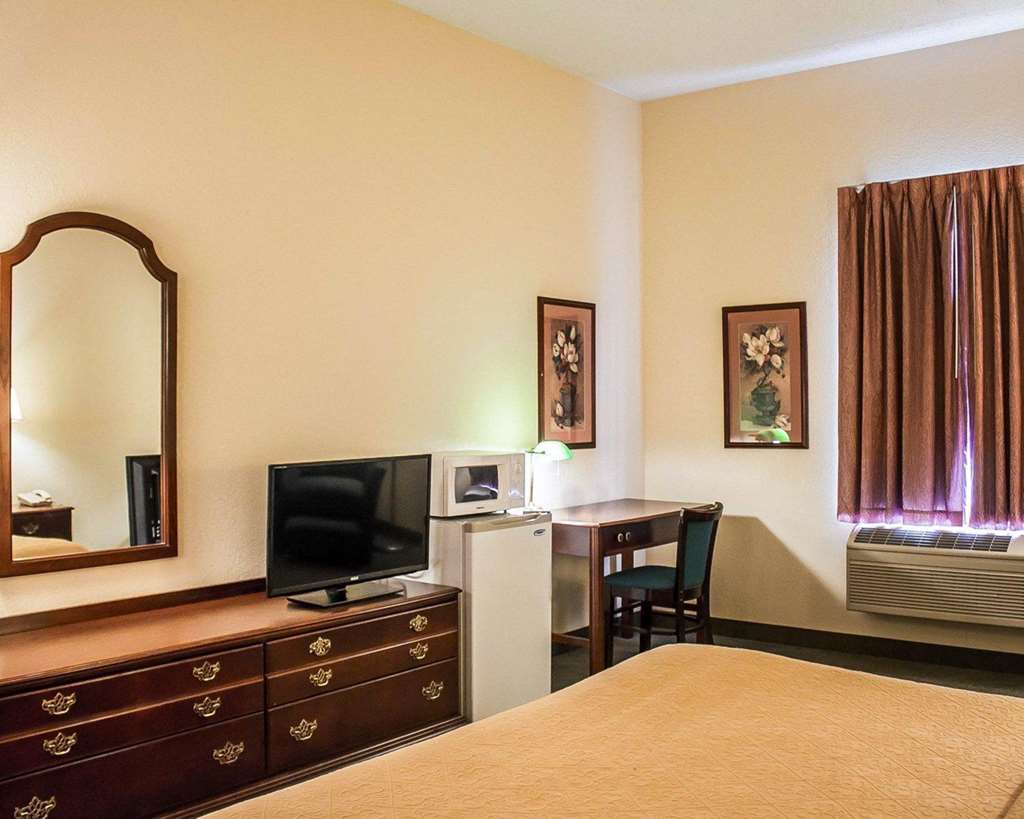 Quality Inn & Suites Bellville Mansfield - photo 5