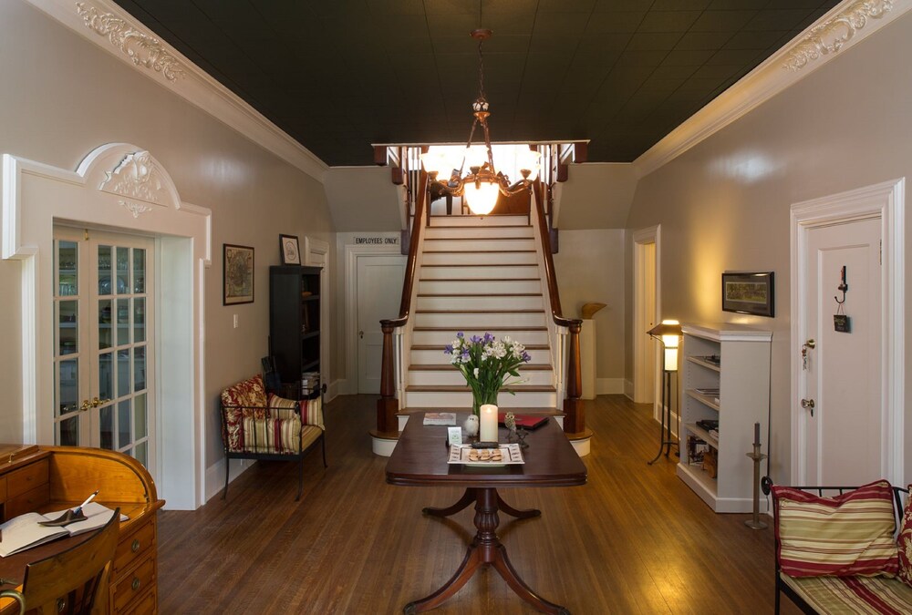 Sweet Biscuit Inn - photo 41