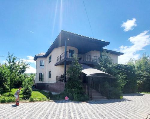 Almaty guest house — 4-Star Luxury Hotel in Almaty, Kazakhstan
