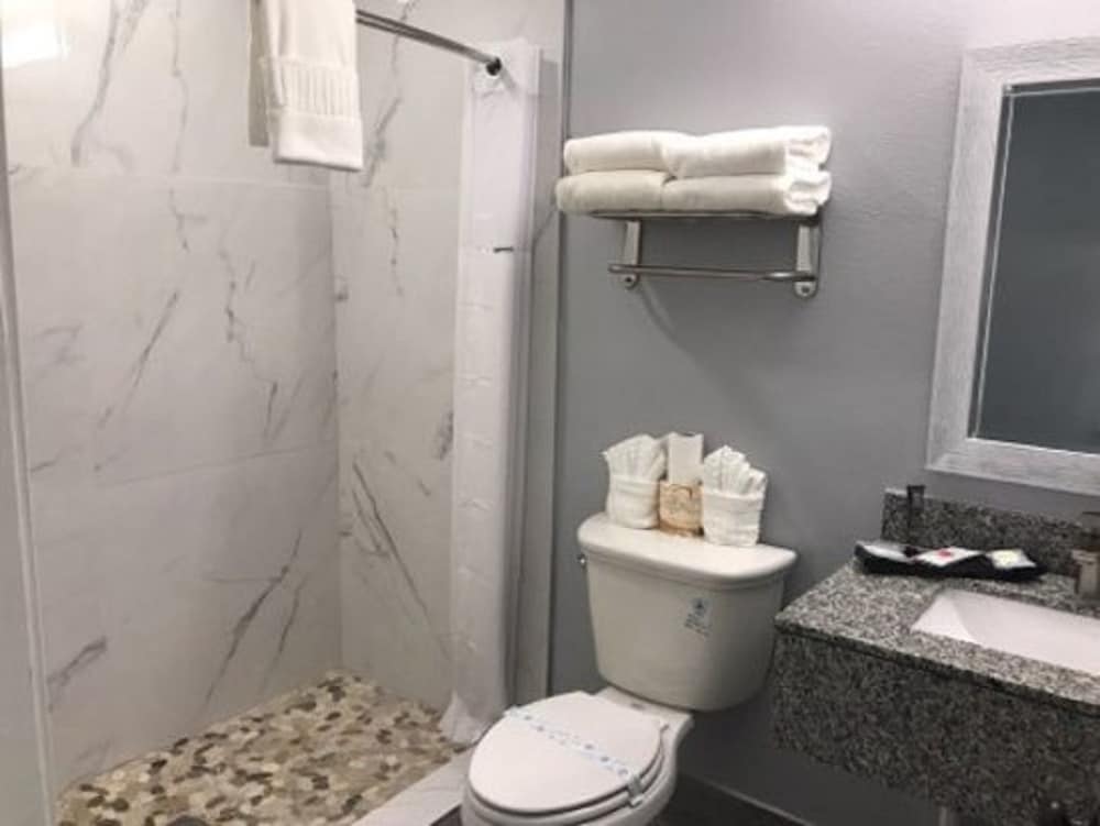 Bay View Inn - photo 11