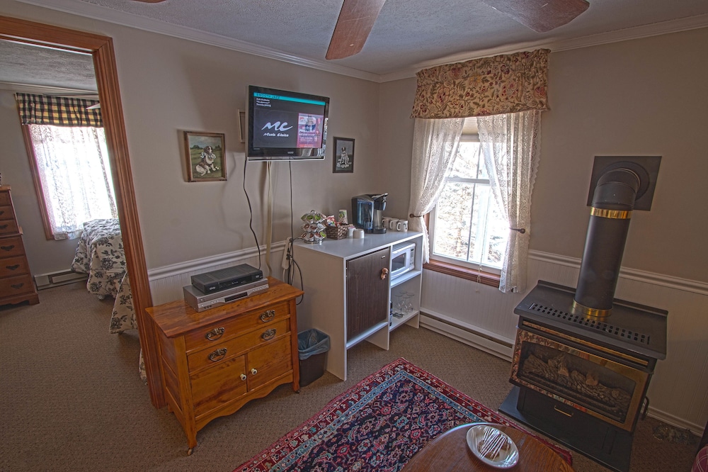 Phineas Swann Inn & Spa - photo 132
