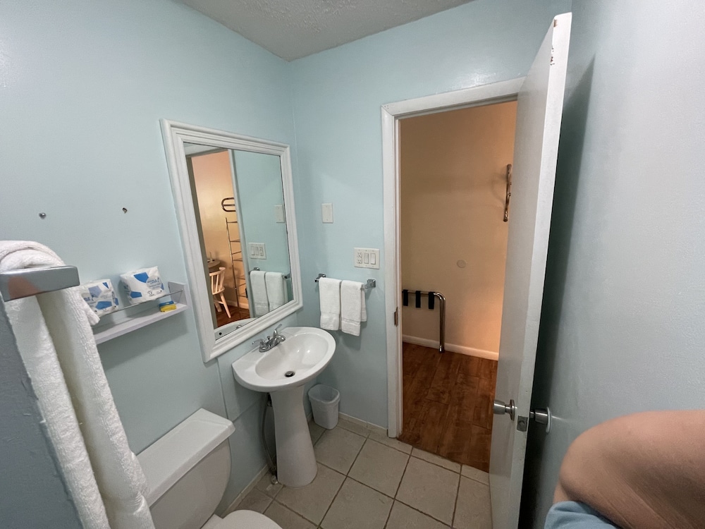 Lake Norman Hotel - photo 11