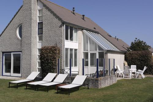 villa Ooghduyne — 4-Star Luxury Hotel in Den Helder, Netherlands