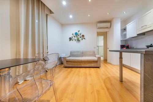 Italianflat Arena by side old town — 4-Star Luxury Hotel in Verona, Italy